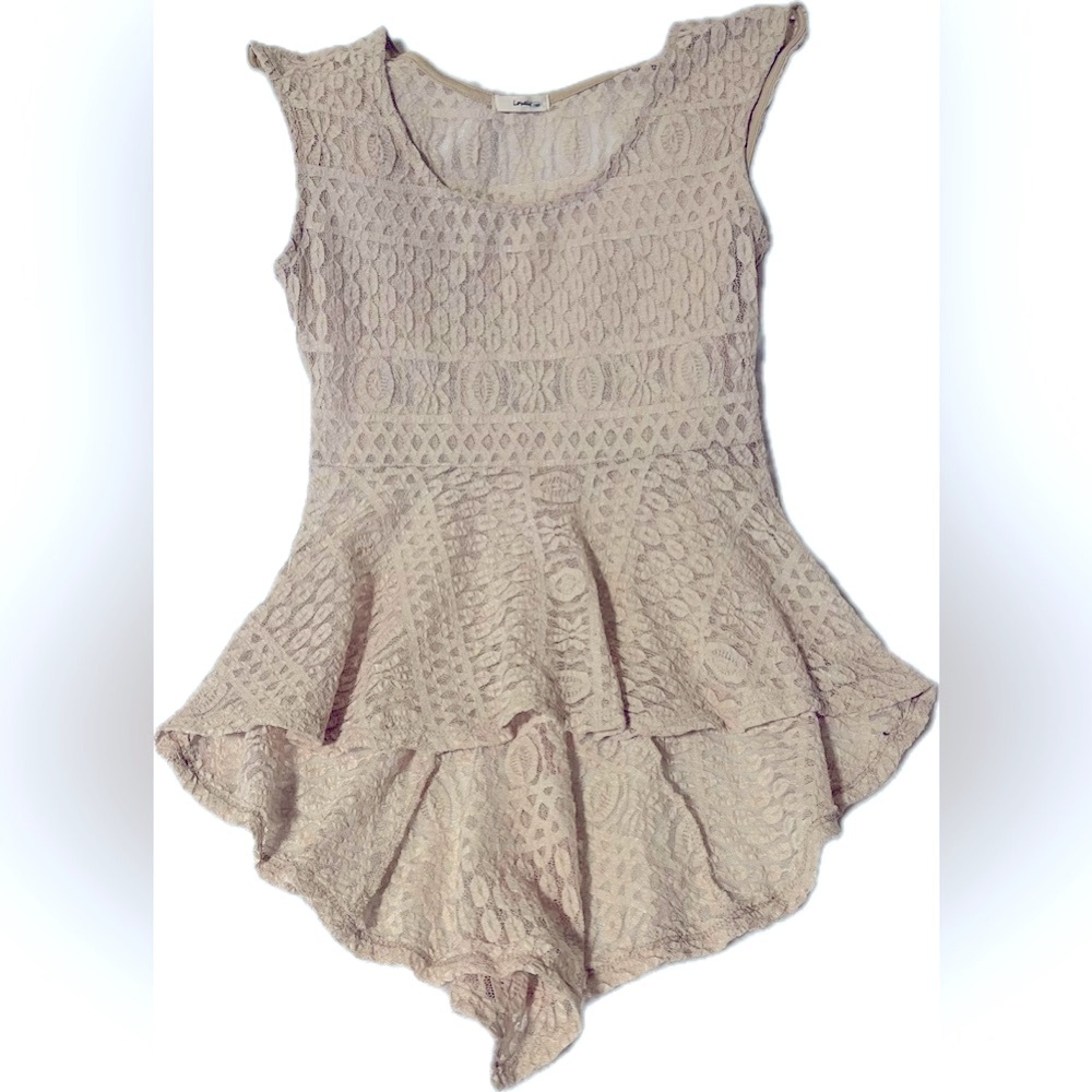 Lovely 153 Sheer Lace Peplum Asymmetrical Top Ivory, Size M